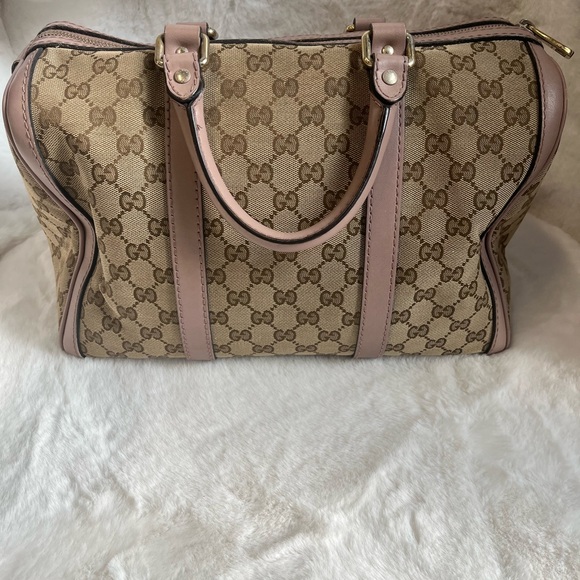 Gucci - Picture 3 of 5